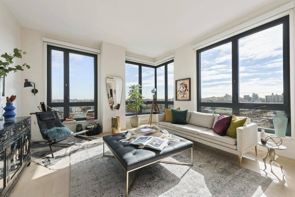 Welcome home to 550 Vanderbilt, Prospect Heights newest luxury condominium and the first to rise in Pacific Park, Brooklyns newest neighborhood.