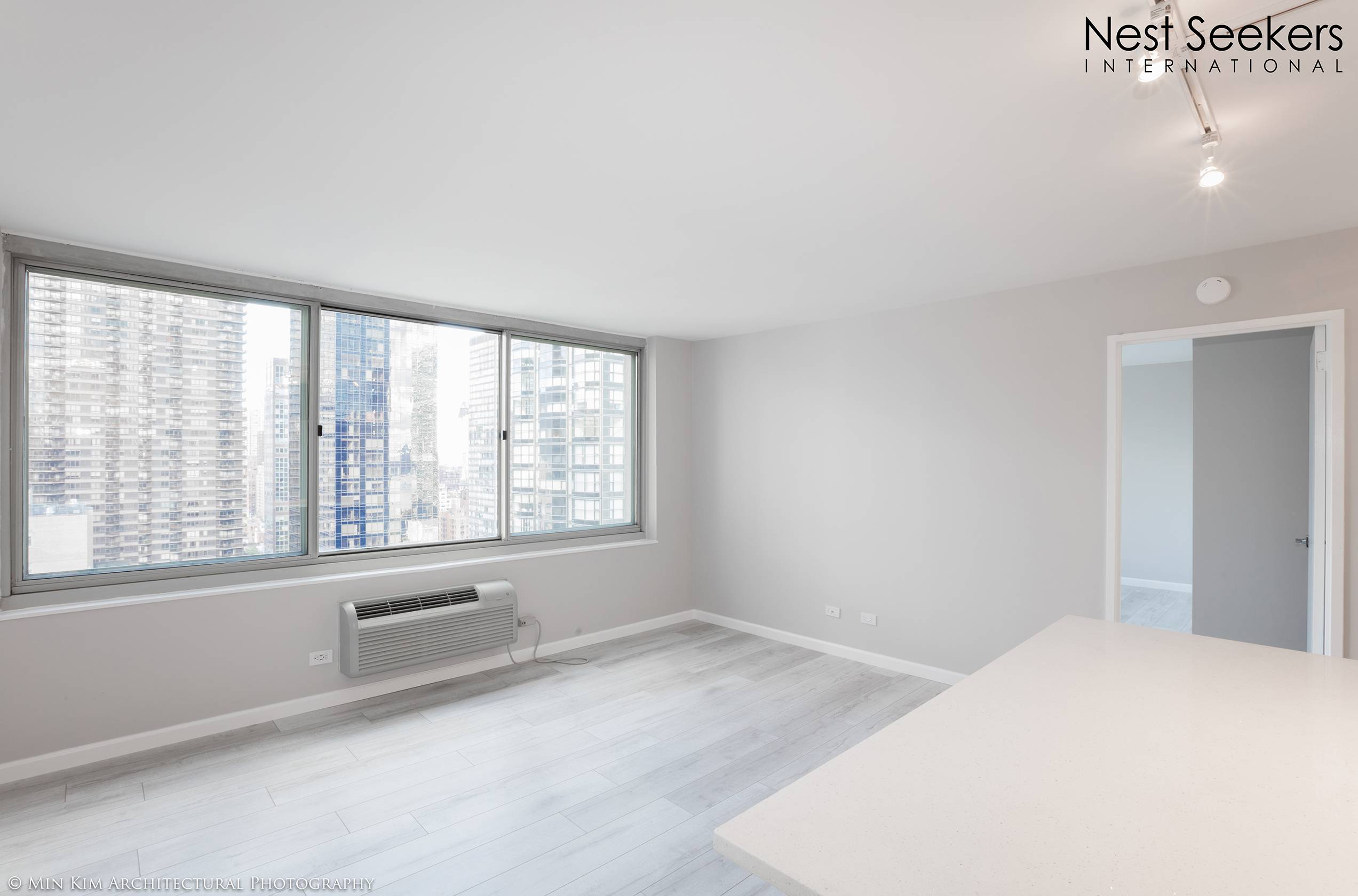 NO FEE: Newly Renovated 1-Bedroom in Midtown East
