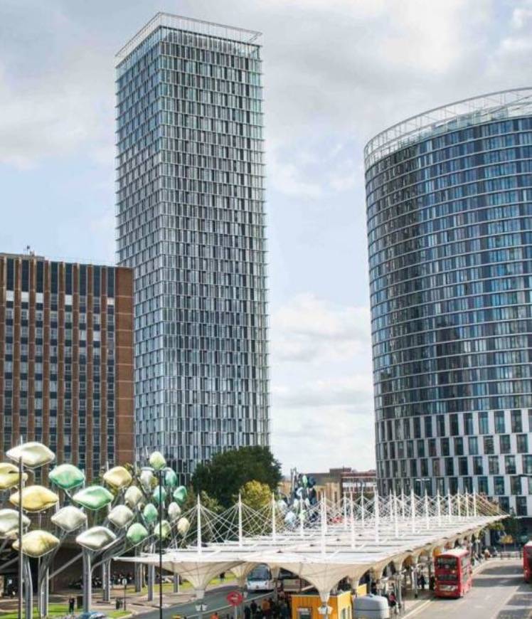 Beautiful 1 Bed Apartment for sale in the hot & trendy Stratford, E15