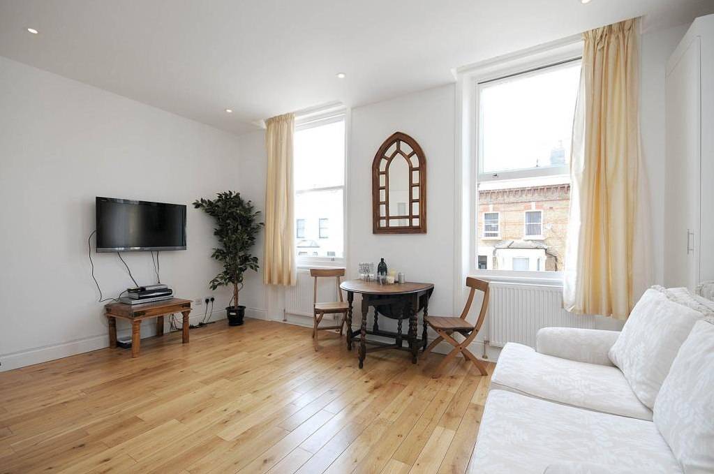One Bedroom Apartment in Maida Vale, W9