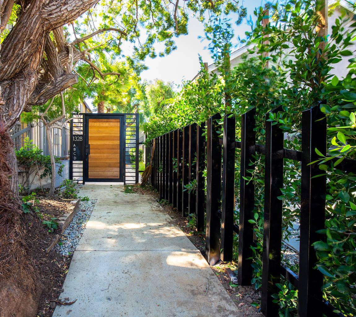 One Bedroom, One Bath Lease In The Heart Of Santa Monica