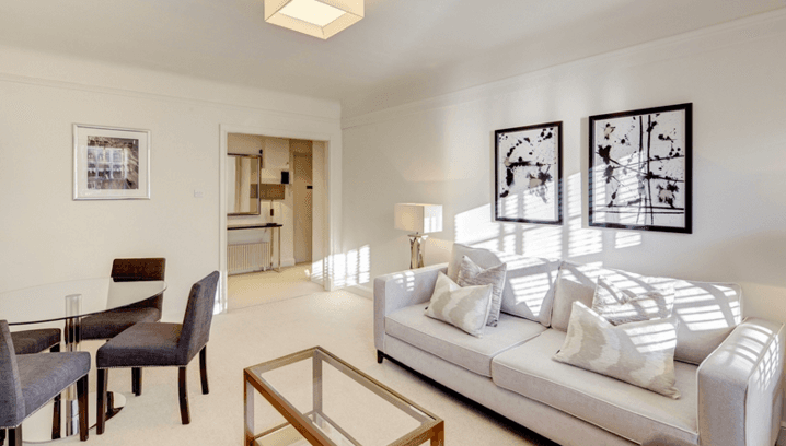 Two Bedroom Two Bathroom Apartment to Rent in Chelsea, London, SW3