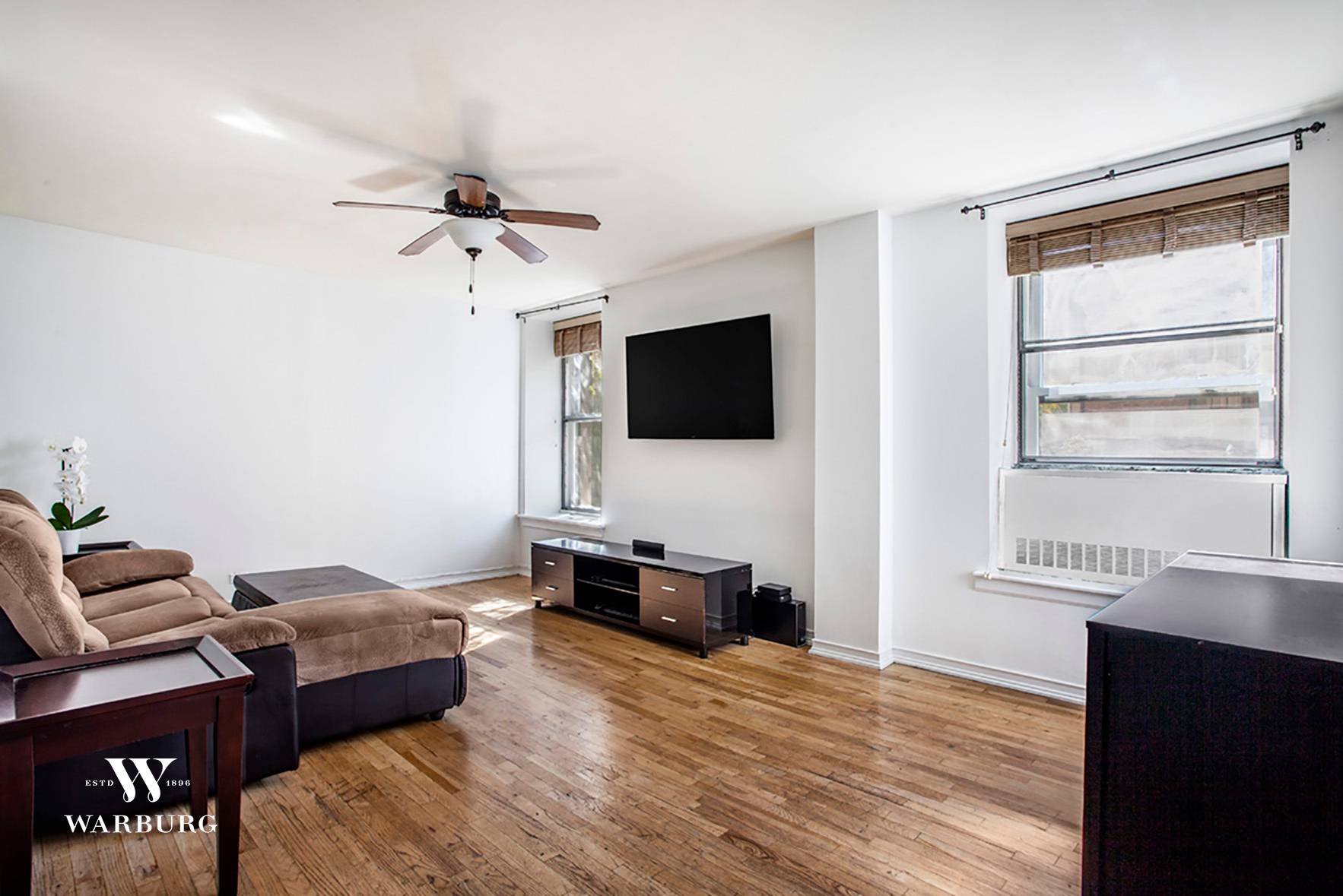 St. George Tower and Grill 1 BR High-Rise Fort Greene Brooklyn