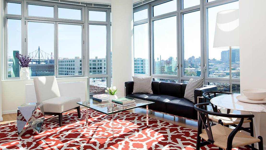 Beautiful Luxurious Corner 2 Bedroom**Penthouse**Manhattan Views**Long Island City