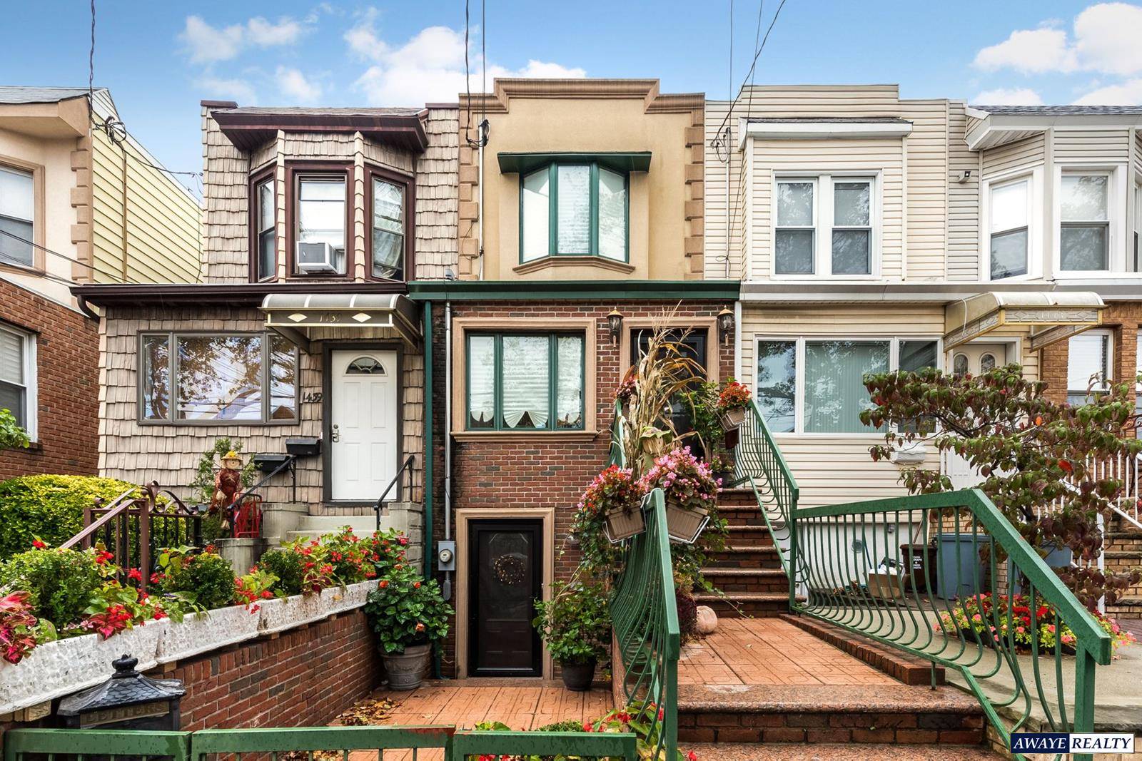 Welcome to Dyker Heights Living Incredible ONE family home featuring 3 bedrooms.