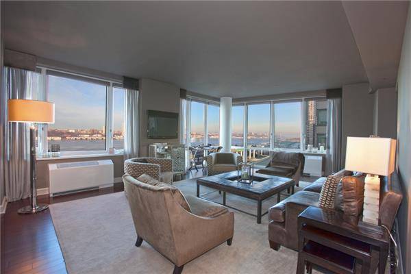 Magnificent river views from every room in this three bedroom and three bathroom northwest corner residence.