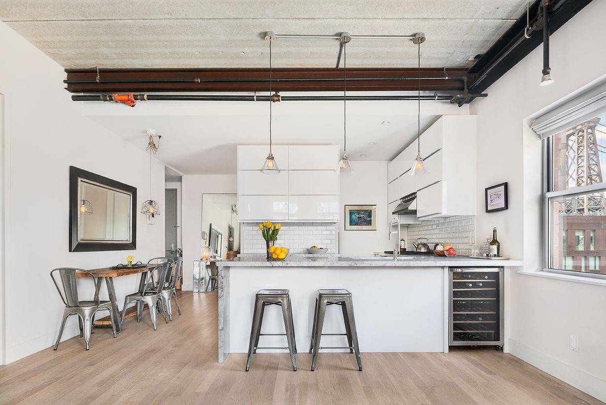 Stunning South Williamsburg Apartment- Flooded with Natural Sunlight - Private Roof Deck Included