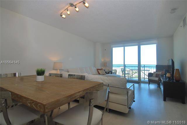 Beautiful 1 bedroom apartment in the Yacht Club with 5 star amenities