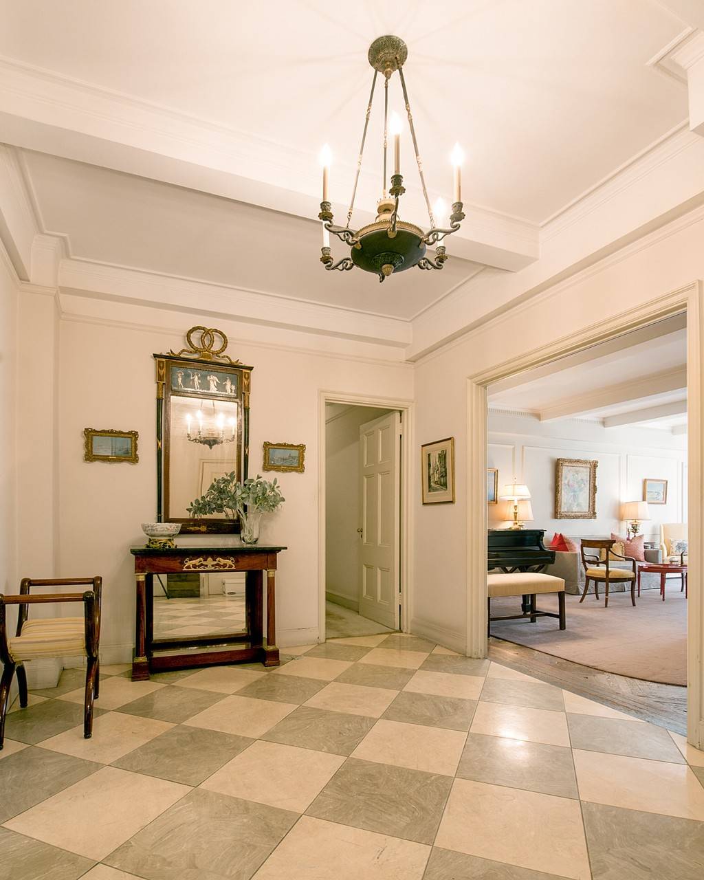 Welcome to Apt. 12B located in one of Carnegie Hill's most prestigious long established white glove pre war cooperatives built in 1929, by the renowned architect, George Pelham.