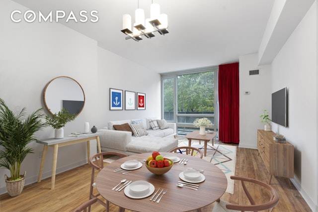 Bright and airy two bed, two bath nestled in Chelsea.