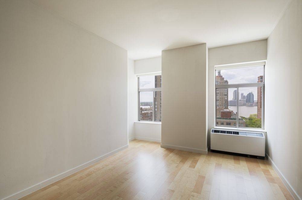 The Perfect Studio in Financial District with Home Office