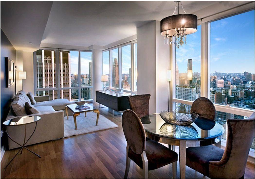 MAGNIFICENT 2 Bedroom in CHELSEA with SOUTH & EAST VIEWS