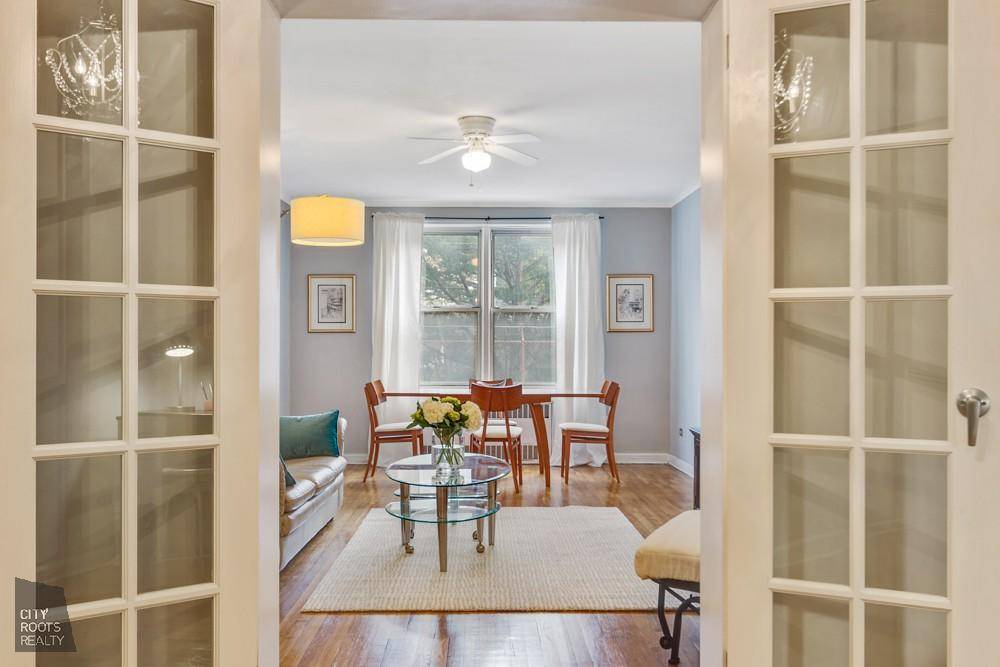 This lovely pre war two bedroom located in a wonderfully maintained pet friendly building is situated in Ditmas Park on the edge of the Fiske Terrace Historic District !