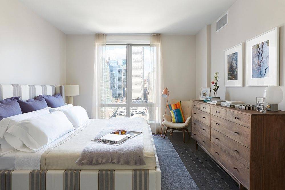 Prime Midtown West Location - Hudson Yards - North Facing One Bedroom - Full Service Building