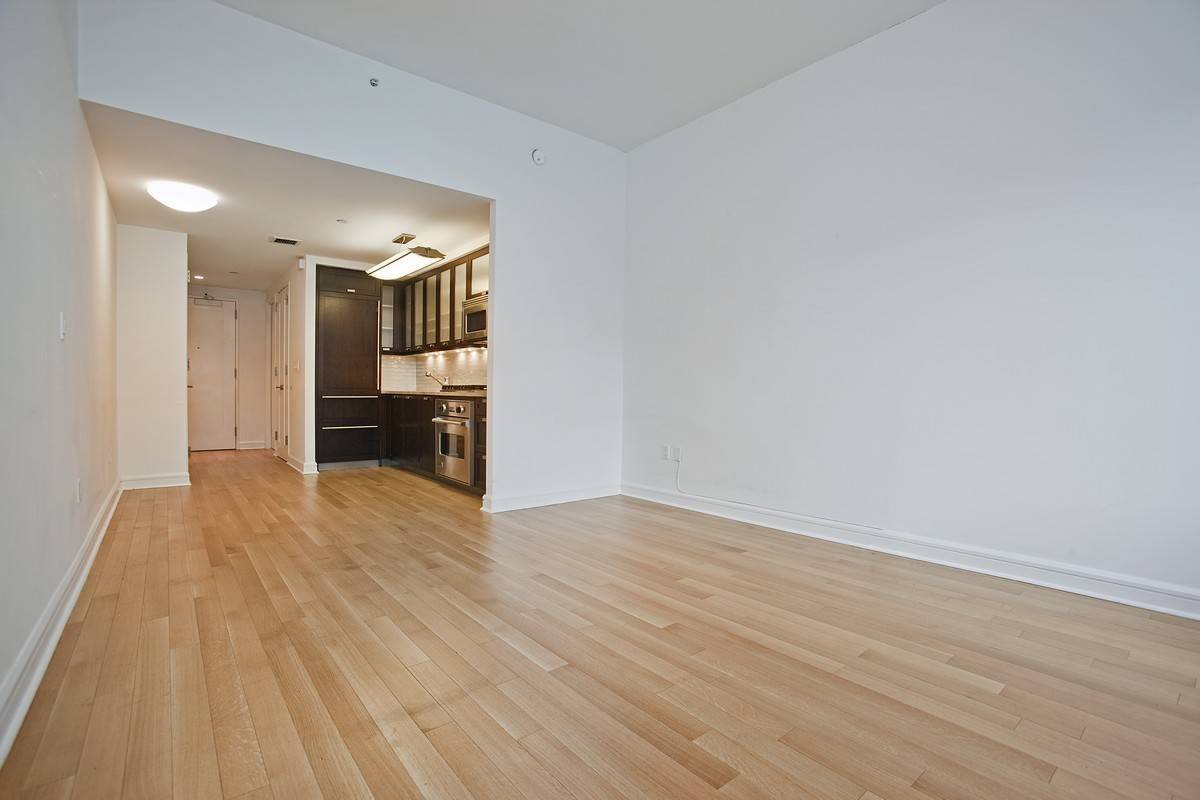 Loft Like Studio for Rent in the full service Rushmore Condominium!