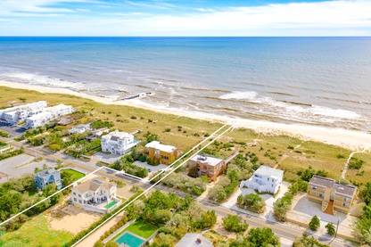 DUNE RD WESTHAMPTON BAYFRONT ON 2.60 ACRES WITH HEATED  POOL !!!