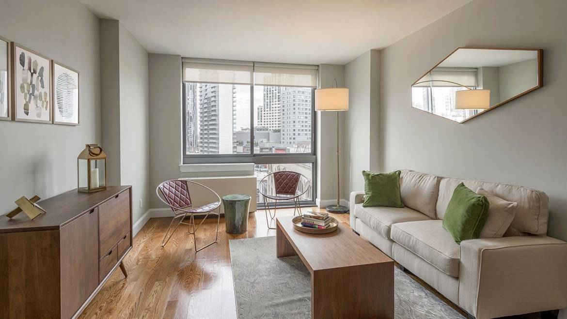 Beautiful 1 Bed in Downtown Brooklyn with Stunning Views