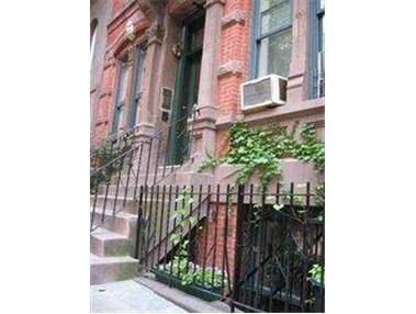 Wonderful One Bedroom on Charles Street! One of the BEST West Village Locations!