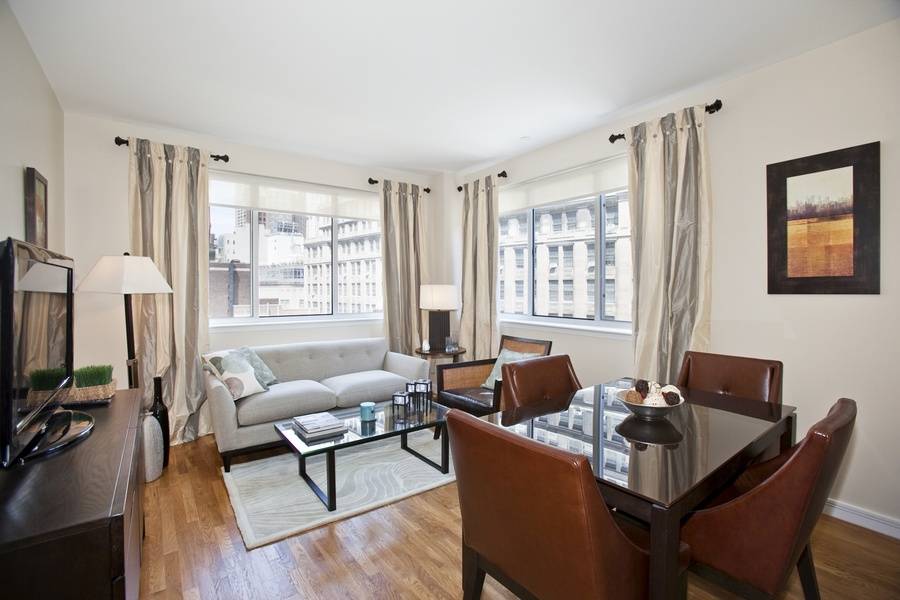 2 BED/ 2BA...1200 SF.....GOLD st/NEW LISTING/STEPS AWAYS TO STOCK EXCHANGE/ WALL ST/ SOUTH FERRY AND SO MUCH MORE!!!