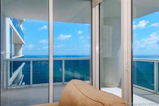 Upper Penthouse corner unit with breathtaking views of the beach and the city