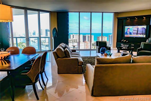 AMAZING PENTHOUSE AT ATLANTIC ONE AT THE POINT - 3 bedrooms