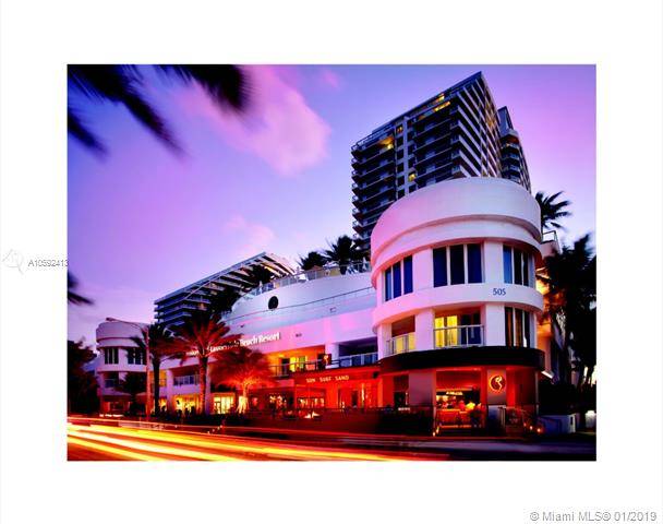 PRESIDENTIAL SUITE ON FORT LAUDERDALE BEACH -- Beautiful 2 story 3 bed 3
