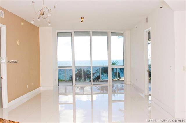 A very Large 2 Bedroom with Den that has own door and own bathroom with direct Ocean Views