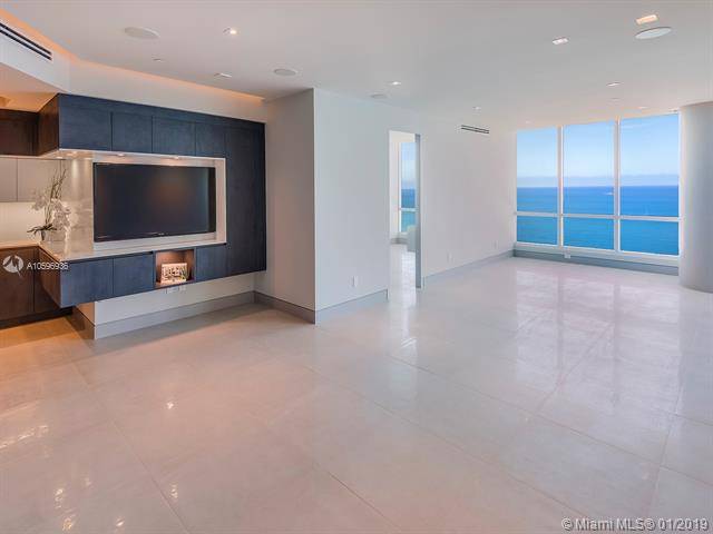 Designed with meticulous attention to detail - Continuum South 2 BR Condo Miami Beach Florida