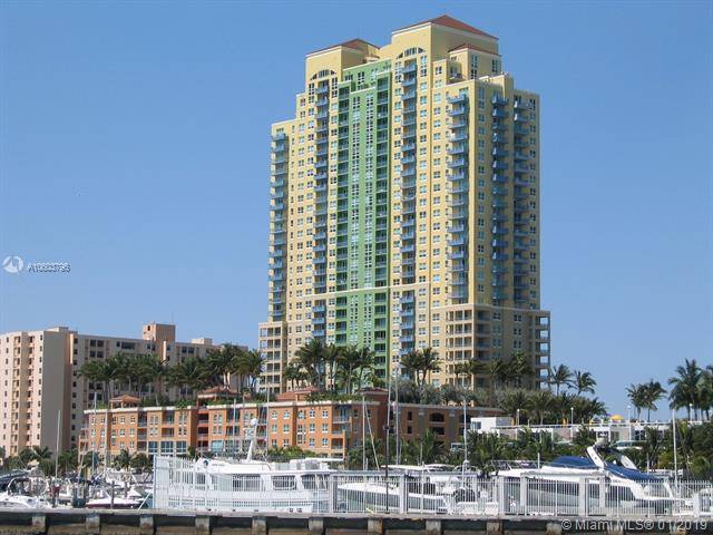 Best line and Best view in Yacht Club Portofino - YACHT CLUB PORTOFINO 1 BR Condo Miami Beach Florida