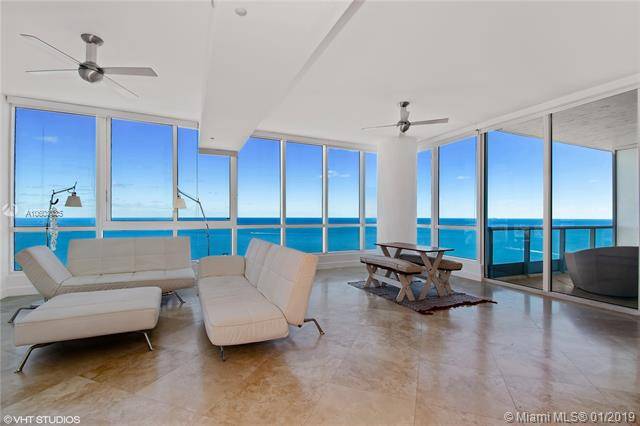 Feel like you are on top of the world in this 39th floor unit in the Continuum South Tower