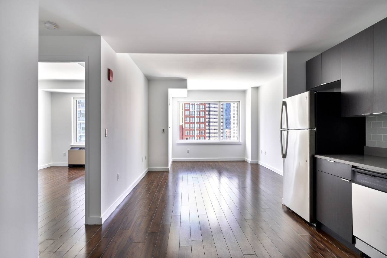 BEAUTIFUL ONE BEDROOM APARTMENT IN DOWNTOWN BROOKLYN!