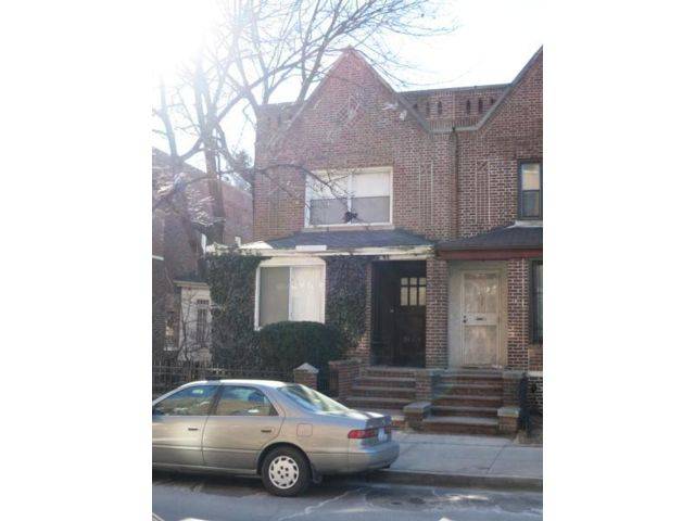 Prime Flatbush Prospect Lefferts Garden Semi attached SOLID Brick duplex One family 3 bedroom with huge living room, Formal dining room 3 baths amp ; Finished basement with 3 4 ...