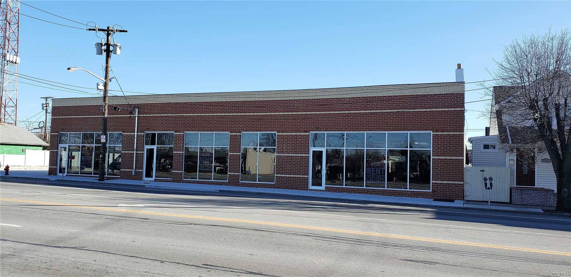 Vacant Total Renovated New Building, 13200 Sf Multi Use Commercial Building, 14 Feet High Ceiling, 150 Feet Front Jericho Tpke, Retails, Office, Any Business Show Rooms, 14 Cars Parking Lot, ...