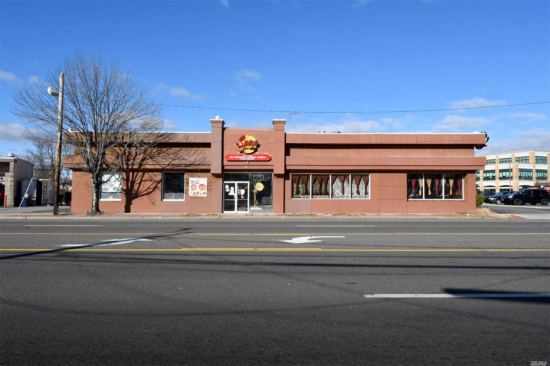 Commercial Property For Sale In Prime Location In Hicksville.