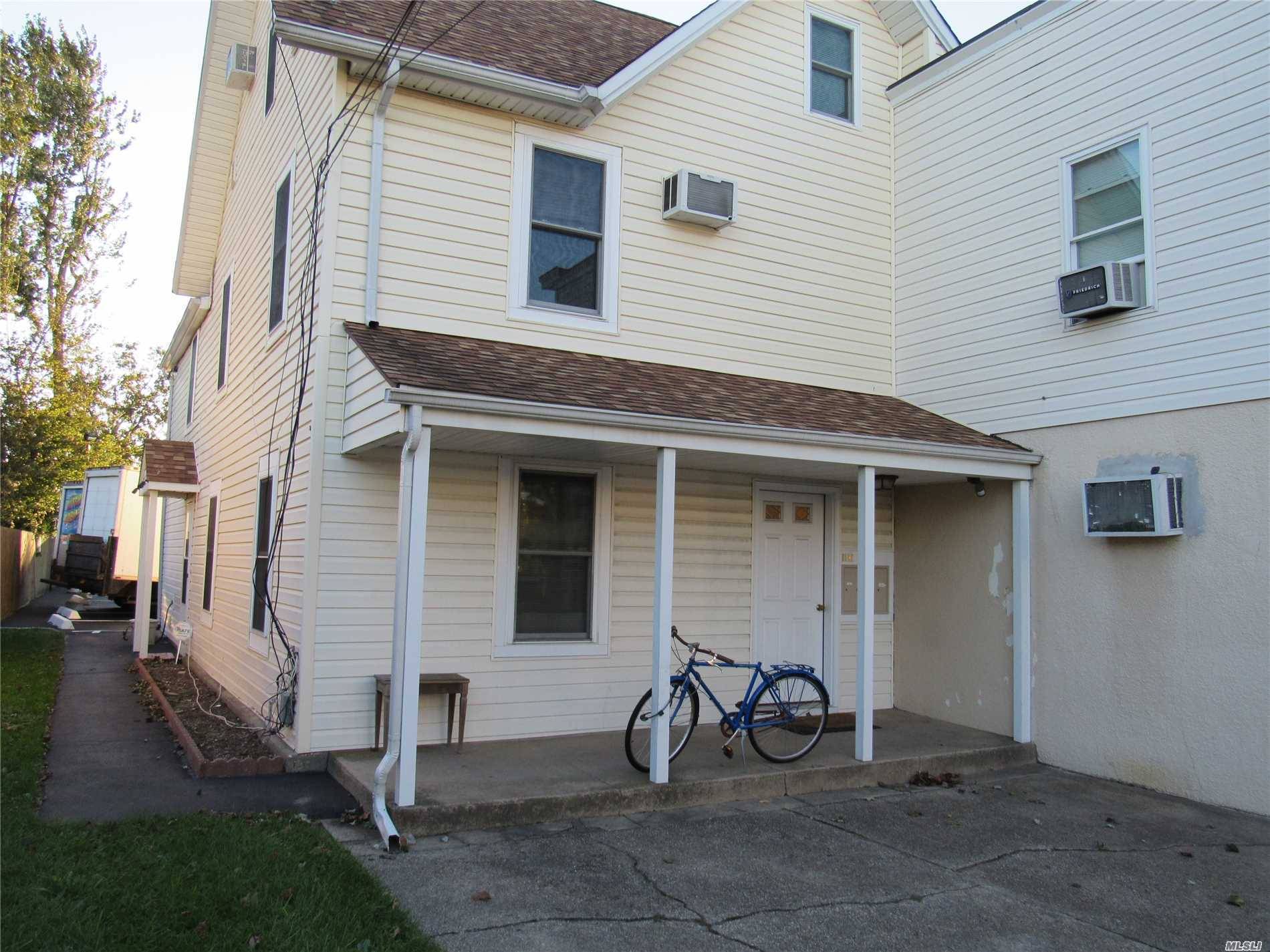 Prime Location, Hi Traffic Retail Store Plus 3 Apartments One 2 Br And Two 1Br's Each Apt.