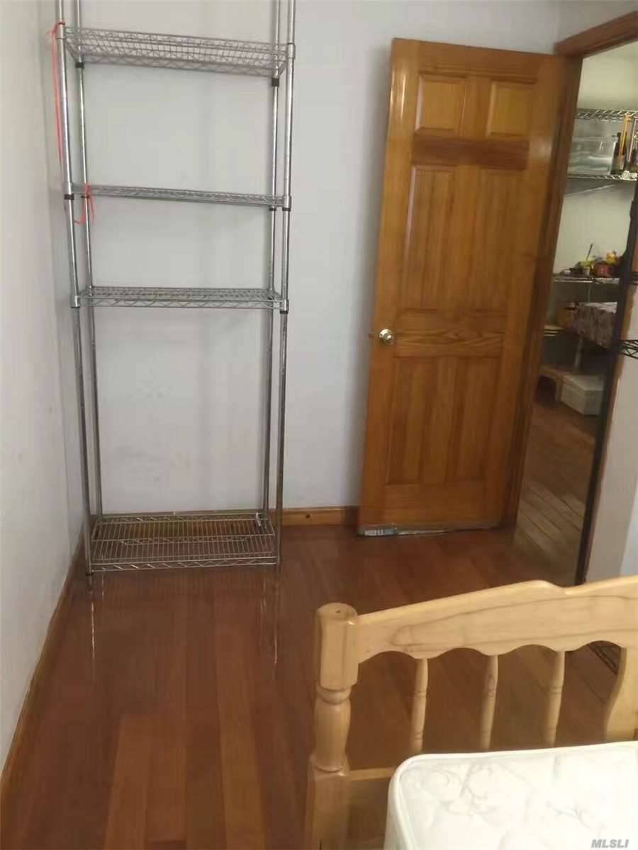 Condo With Doorman, 2 Bedrooms Apt On 9th Floor, One Block Away From F Train Station.