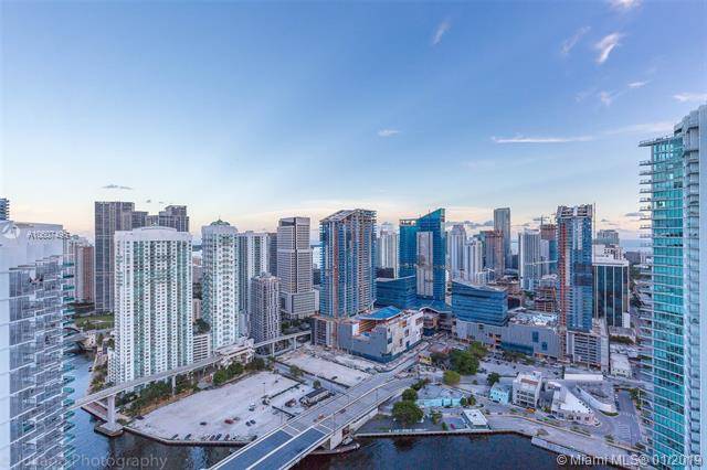 AMAZING OPPORTUNITY - The Ivy 3 BR Condo Brickell Florida