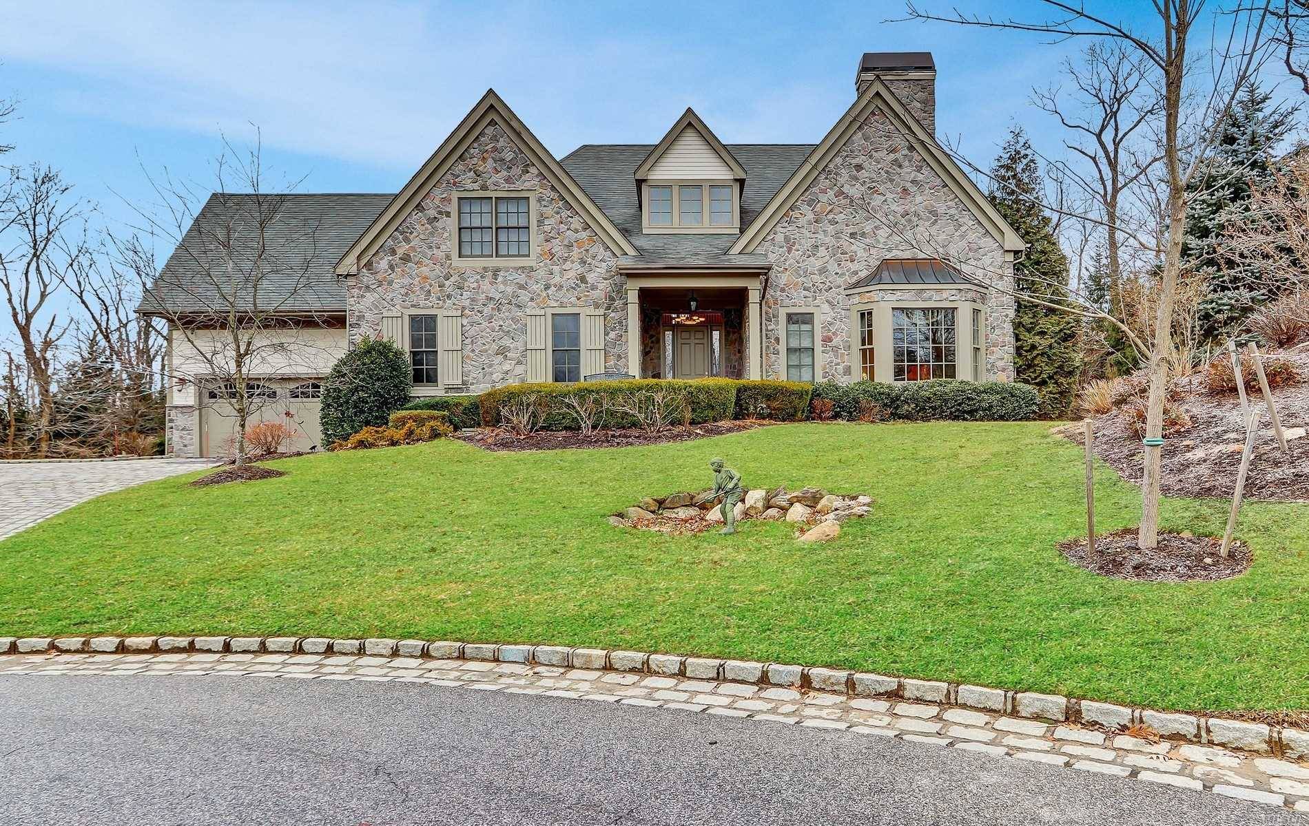Best Value In Stone Hill Muttontown_ Priced Under Market Value for Quick Sale !