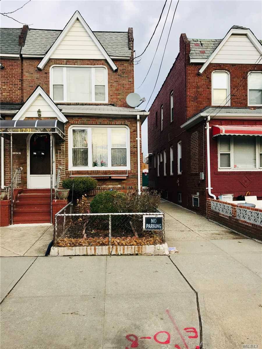 Brick**Bright And Sunny, With Lots Of Windows, Single Family Home In The Heart Of Ozone Park.