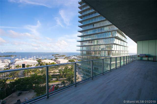 One of a kind building at one of the most exclusive areas in Miami