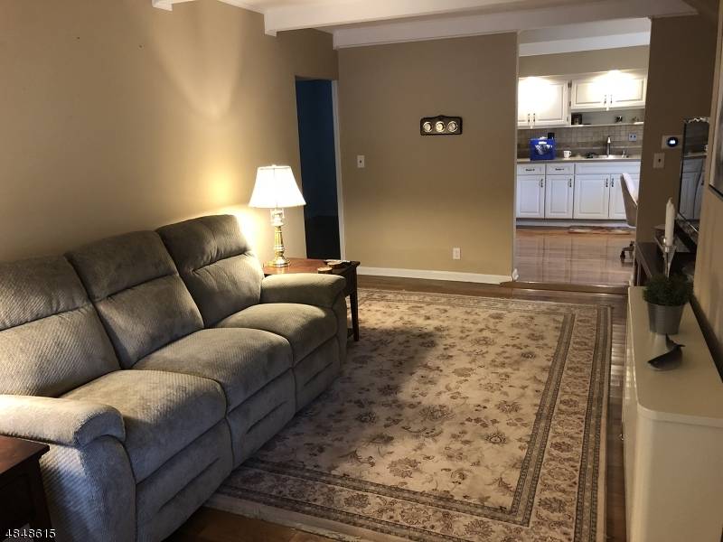 You will feel right at home in the lovely updated first floor apartment featuring Living Rm.