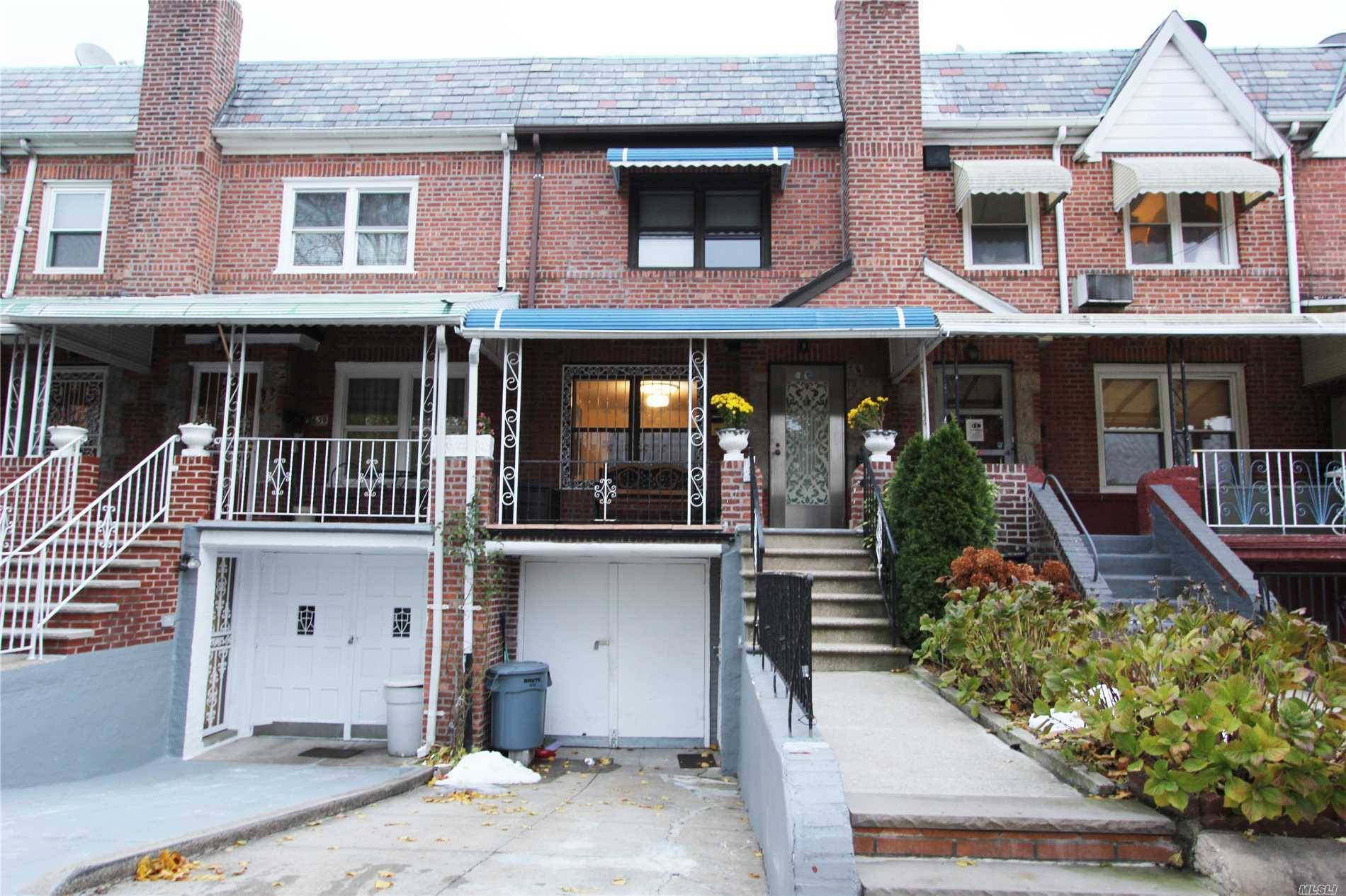Pristine Condition Single Family Brick House In The Heart Of Woodside On The Border Of Astoria !