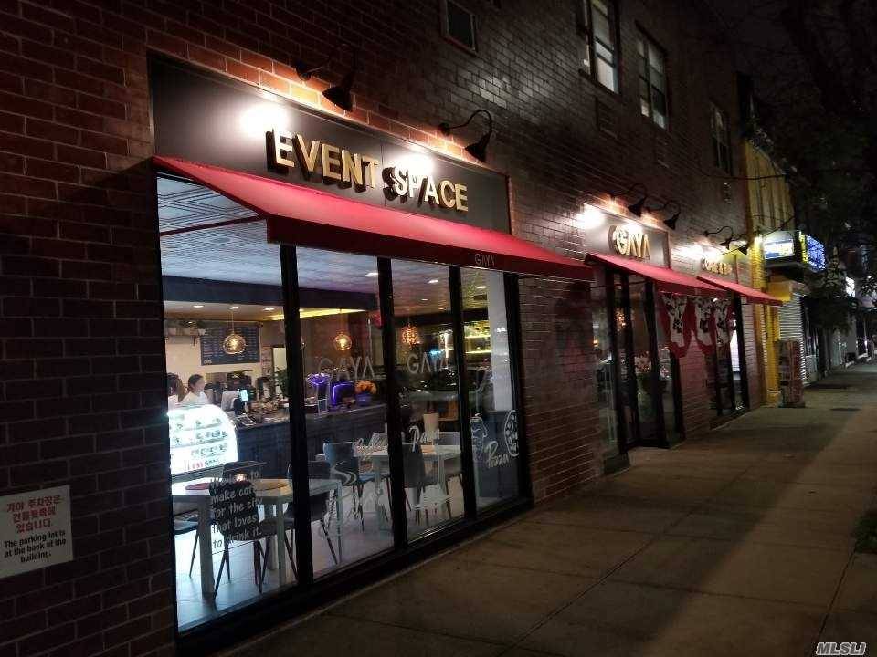 This American Style Restaurant  Is Located On Northernblvd  &Uptopia Pkwy In Flushing.