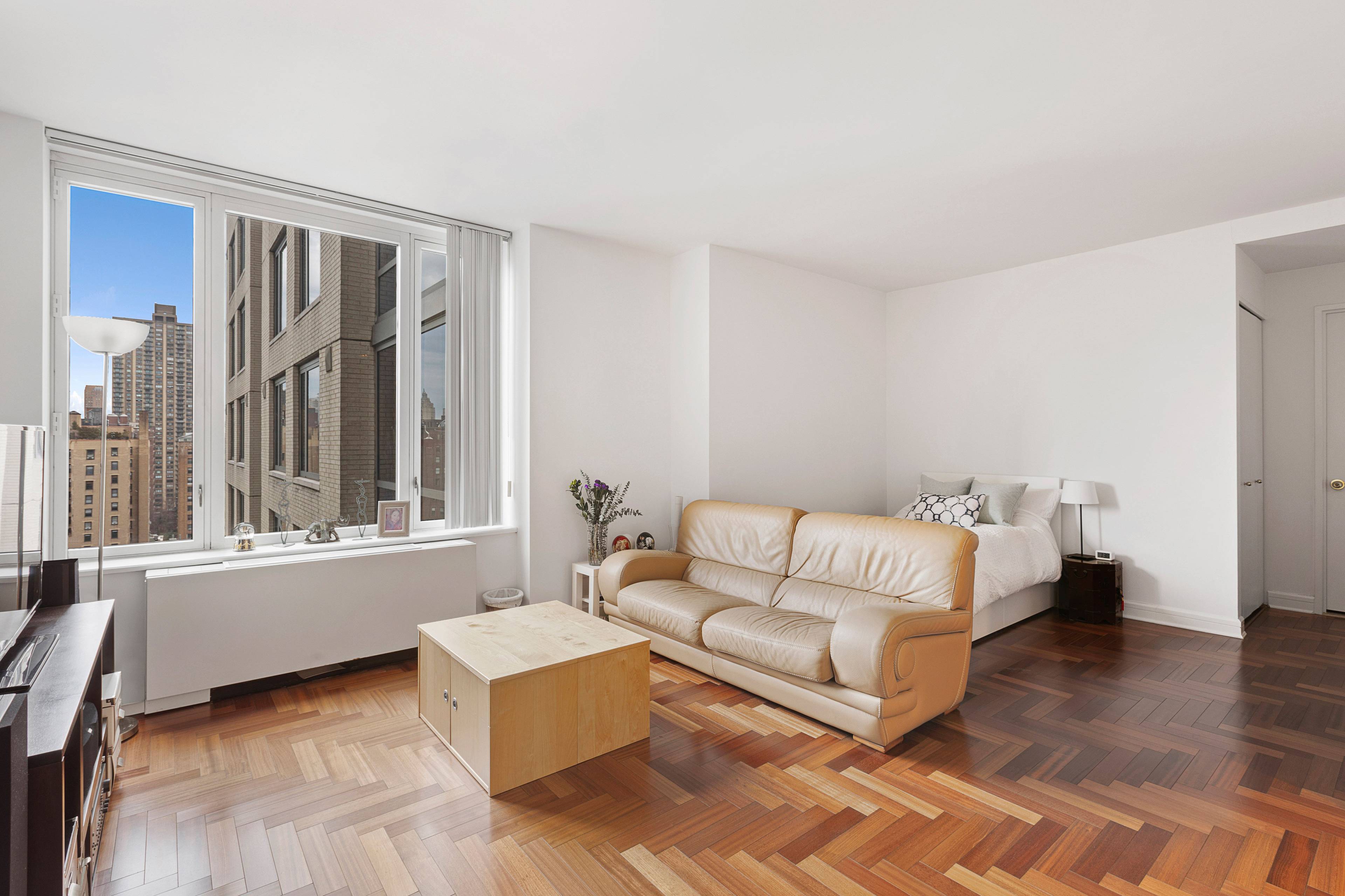 JUST LISTED! ALCOVE STUDIO WITH WALK IN CLOSET | UPPER WEST SIDE