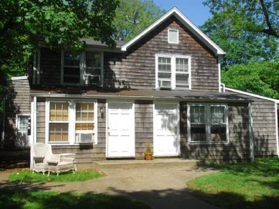 INVESTMENT INCOME PRODUCING MULTI-FAMILY EAST HAMPTON PROPERTY