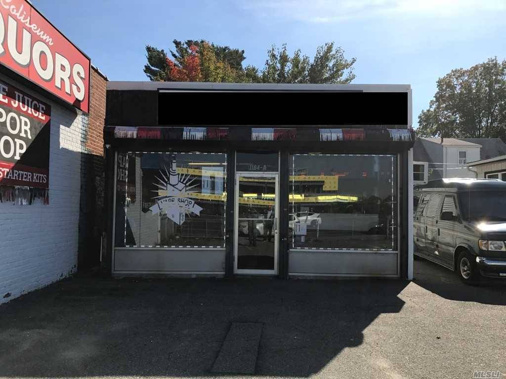AAA LOCATION 1000 Sq Ft Store Garage Showroom Storage with Fenced In Parking Lot !
