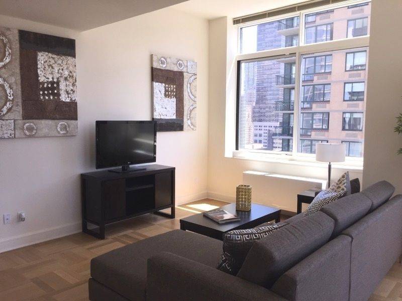 NO FEE: Recently Built, Spacious 2 Bedroom Unit w/ Hudson River View; Doorman, Pool, Basketball, Spa, Bowling Alley, and More!