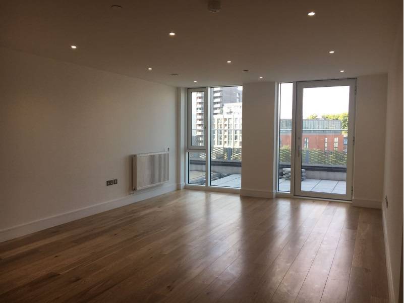 3 Bed Apartment - Sky View Tower - E15