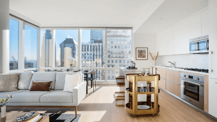2 Bed/2 Bath in FiDi w/ Floor-to-Ceiling Windows, Incredible Views & Washer/Dryer In-Unit. No Fee .