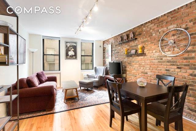.... New to Market ! ! Gorgeous Upper East Side 1 bedroom rental available.